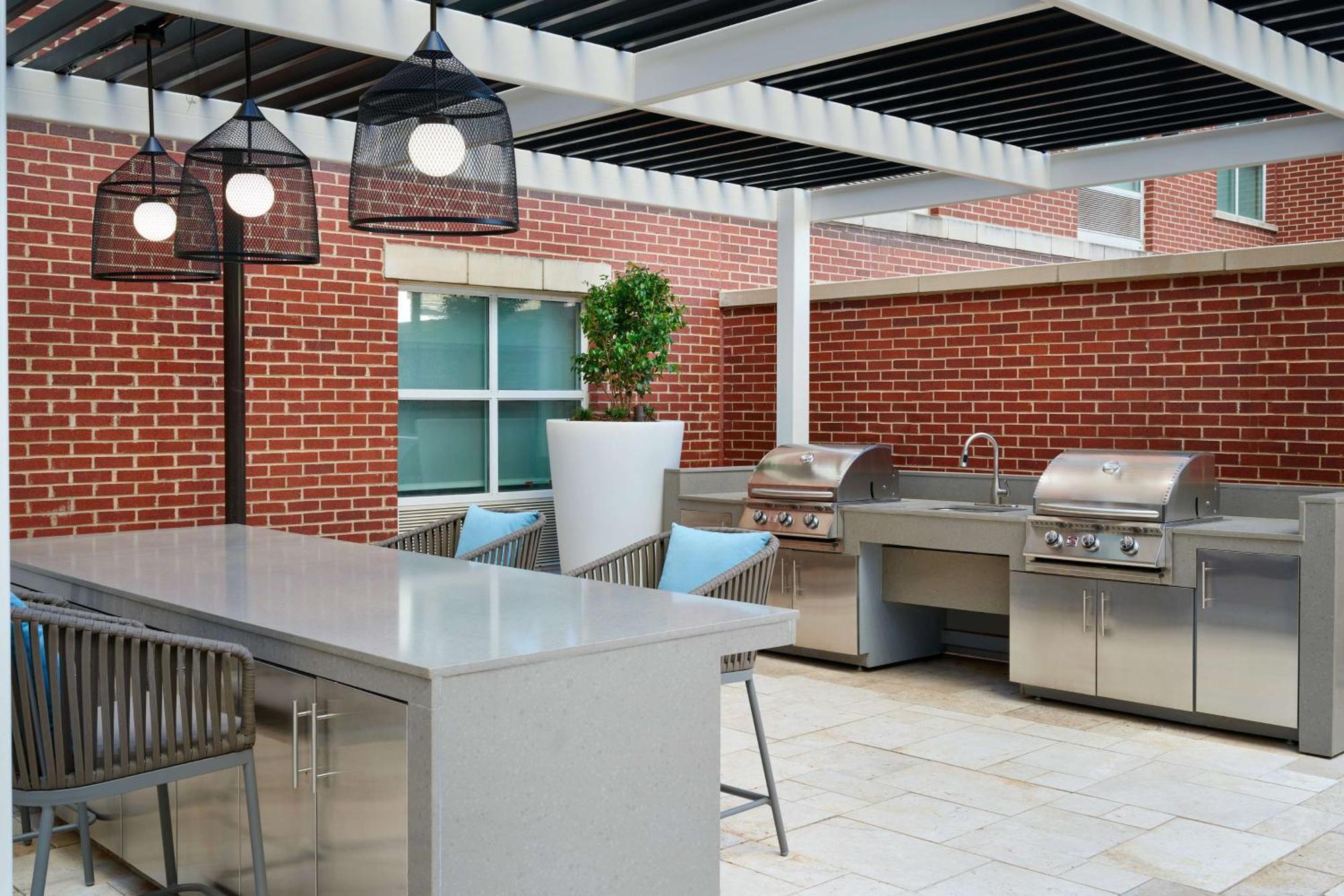 Homewood Suites Atlanta Midtown Exterior photo